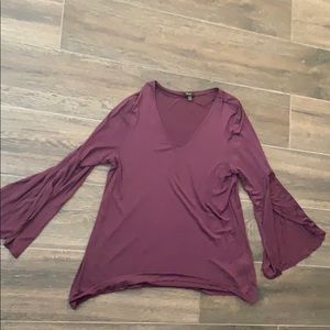 Like new purple Cupio V top size XL bell sleeves